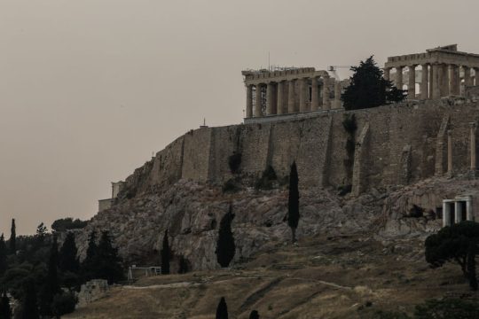 Εργα προστασίας των τειχών της Ακρόπολης