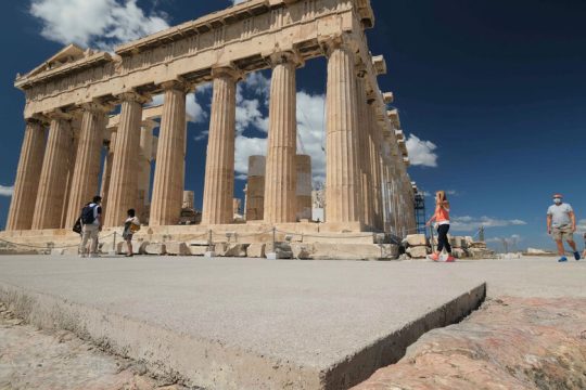 Η παραμόρφωση της Ακρόπολης, στρατηγική της κυβέρνησης Μητσοτάκη