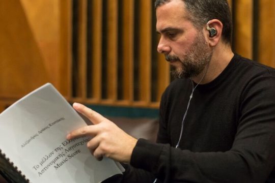 Ο κόσμος πλέον δεν ακούει δίσκους, αλλά κομμάτια