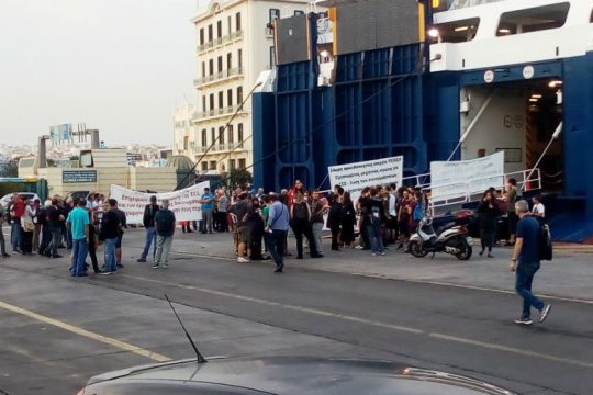 Στους καταπέλτες οι ναυτεργάτες
