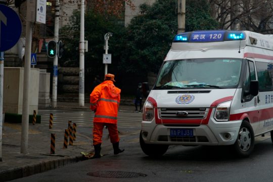 Θανατηφόρα έκρηξη στην Κίνα: Δεκάδες νεκροί και τραυματίες