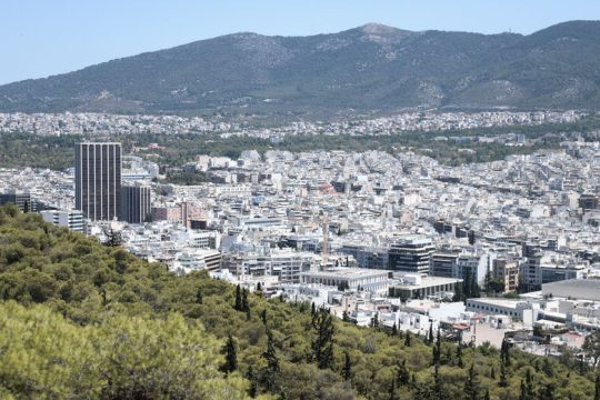 «Κλείνει» με εκατομμύρια τρύπες το Κτηματολόγιο