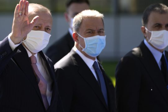 Υπό συζήτηση άλλα 3,5 δισ. από την Ε.Ε. στην Τουρκία για το προσφυγικό