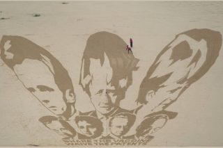 Οι εφτά ισχυροί… θυμήθηκαν τον εμβολιαστικό ανθρωπισμό