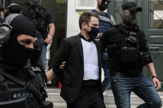 Πώς «χτίζει» την υπερασπιστική του γραμμή ο 32χρονος γυναικοκτόνος