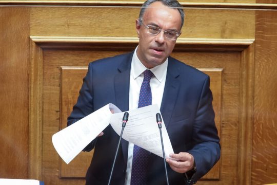 Γαλάζιο «ναι» υπέρ της συμφωνίας με τη Fraport