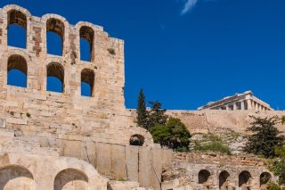 Ντόρος για τις 274 χιλιάδες ευρώ του Dior