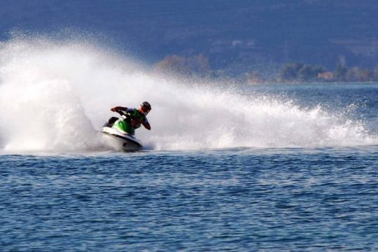 Τραυματισμός εφήβου από τζετ-σκι στον Μπάλο Χανίων