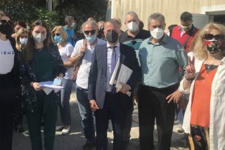 Ανάσα, η αναβολή για τις καθαρίστριες του υπουργείου Οικονομικών