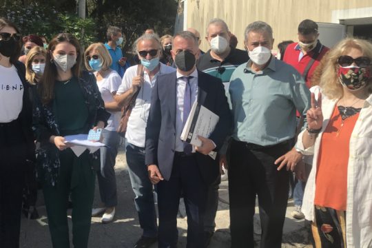 Ανάσα, η αναβολή για τις καθαρίστριες του υπουργείου Οικονομικών