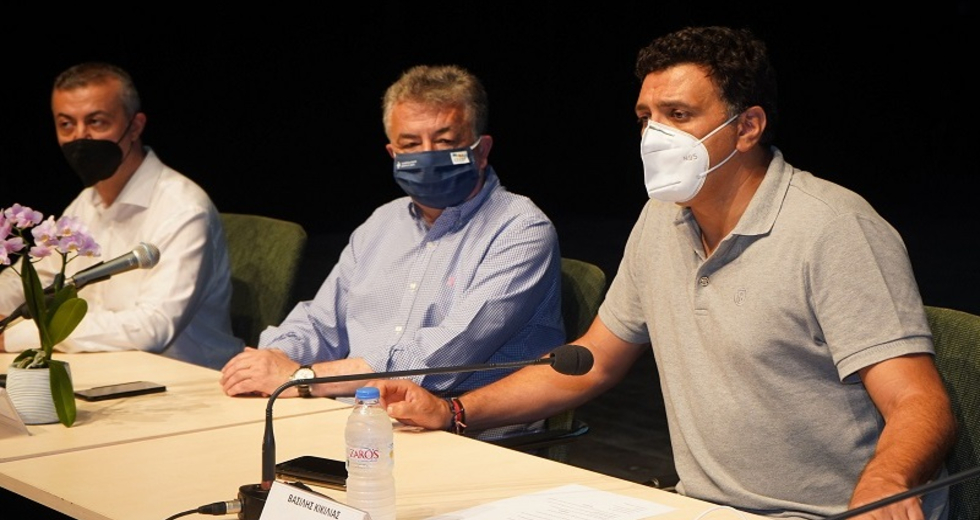 Β. Κικίλιας: «Η Κρήτη πρέπει να είναι πρωτοπόρος και στον εμβολιασμό»