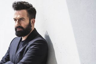 Ο Κωνσταντίνος Ρήγος σκηνοθετεί για πρώτη φορά στην Επίδαυρο