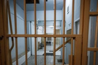 Τέσσερις ημέρες δεμένος έτρωγε ξύλο ο Γεωργιανός «ύποπτος»