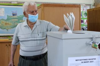 Ψήφος αυτοσυντήρησης στην κυπριακή κάλπη