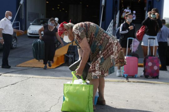Και στην ιστοσελίδα του υπ. Ναυτιλίας θα υποβάλλουν οι επιβάτες πλοίων τη Δήλωση Υγείας