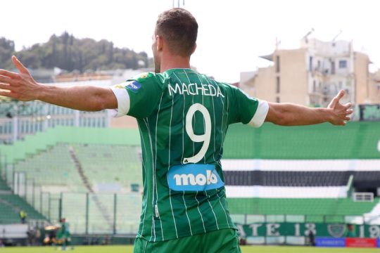 «Φρένο» από τον Ιβάν