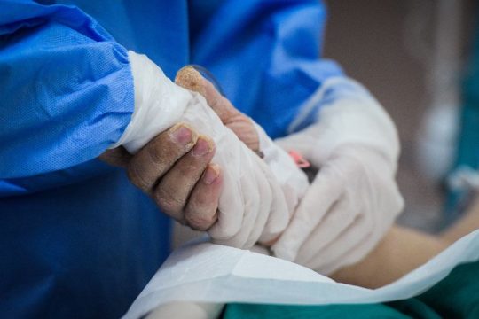 Κρήτη: Στις 20 «έπεσαν» οι νοσηλείες, στους 6 οι διασωληνωμένοι