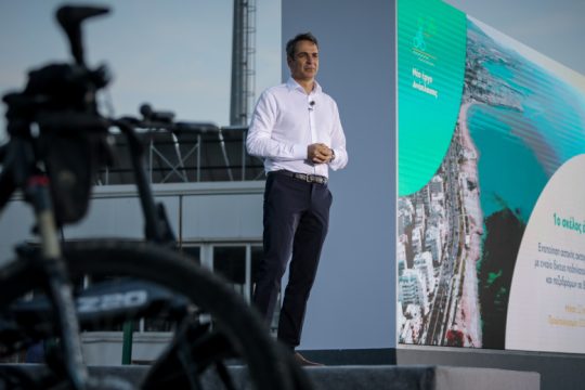 Ποδηλατόδρομο από το Φάληρο έως το Σούνιο εξήγγειλε ο Μητσοτάκης