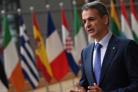 Έμμεση παραδοχή Μητσοτάκη για τον «πάγο» από Μέρκελ για τα εμβόλια