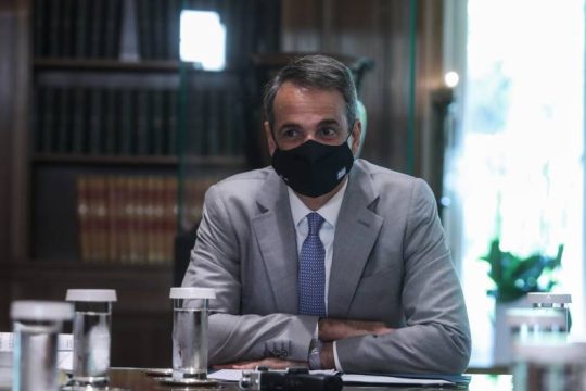 Οι πανελλαδικές, τα αποτελέσματα και… το παντεσπάνι!