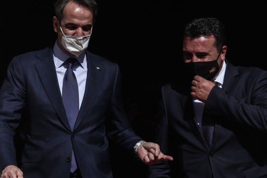 Τιμωρεί δήθεν τον Ζάεφ γιατί φοβάται τον Σαμαρά