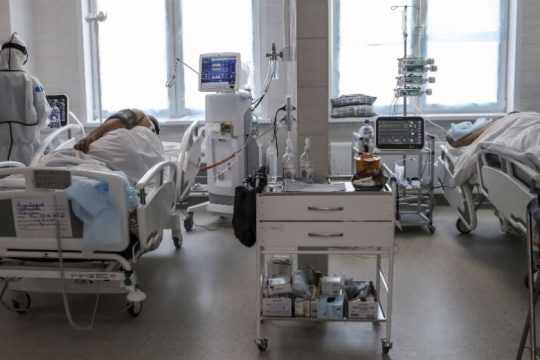 Παράταση των περιορισμών στη Μόσχα, μετά τη νέα έξαρση των κρουσμάτων