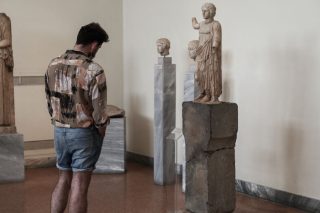 Εμπόδισαν την είσοδο σε μαθητές πρόσφυγες