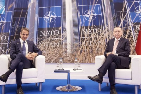 Πέντε «κόκκινα τηλέφωνα» μεταξύ Αθήνας και Αγκυρας