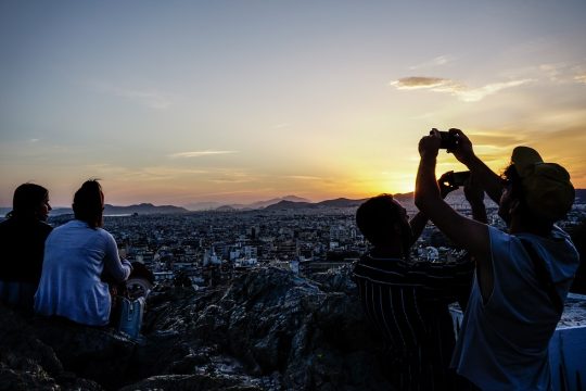 «Η νέα γενιά θα μας σώσει»
