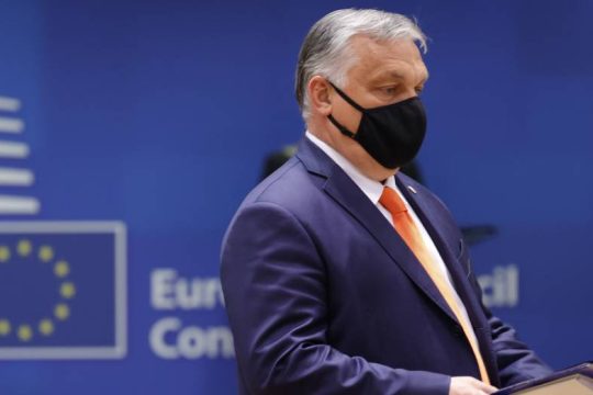 Ρούτε για Ουγγαρία: Να φύγουν απ’ την Ε.Ε. αν δεν καταργήσουν τον νόμο κατά των ΛΟΑΤΚΙ