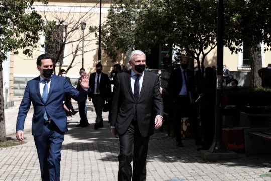 Ελεύθερος για το ακίνητο της Σύρου ο Γιάννος Παπαντωνίου