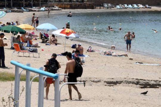 Έκτη ημέρα με 40άρια στα κεντρικά και στα νότια