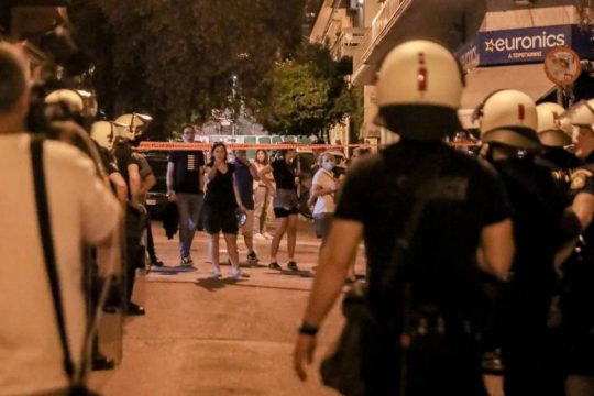 Πετράλωνα: Εννιάωρος βιασμός καθαρίστριας – Άφαντος ο δράστης