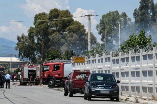 Λήξη συναγερμού μετά τη φωτιά σε βυτιοφόρο με προπάνιο