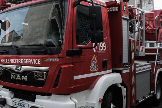 Τροχαίο στην Κηφισίας – Ανασύρθηκε γυναίκα χωρίς τις αισθήσεις της
