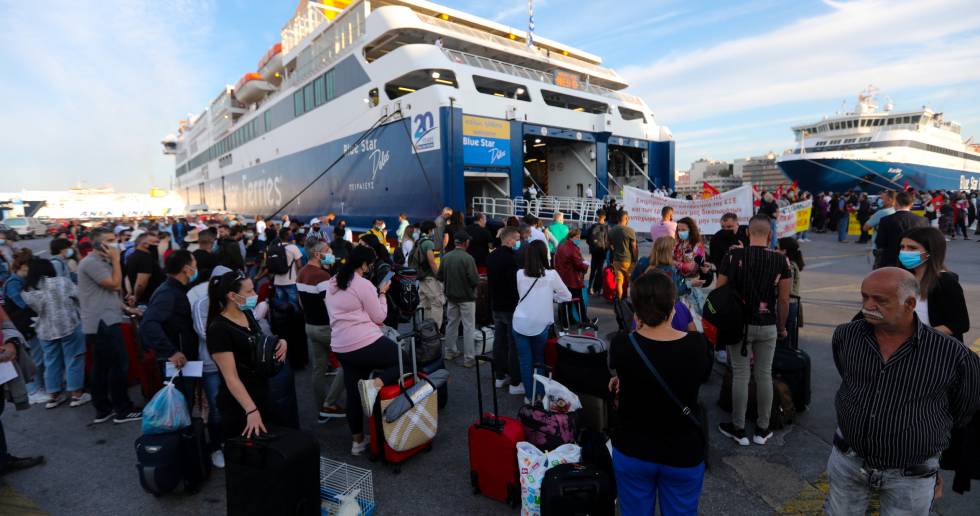Ανεστάλη η απεργία της ΠΕΝΕΝ – Κανονικά τα δρομολόγια των πλοίων