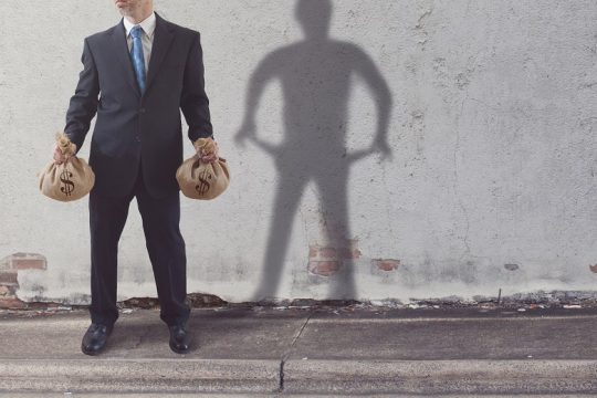 Ολιγάρχες με «ασημένια κουτάλια»