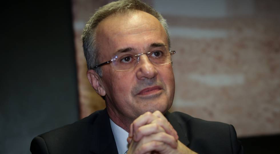 Ποιος ονειρεύεται επιθεωρητές για τους εκπαιδευτικούς που «με την καλοπέραση ξέχασαν ότι είναι λειτουργοί»;