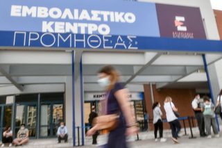 Αγώνας δρόμου για την ανοσία