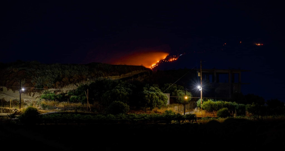 Από φωτιά σε φωτιά η Πυροσβεστική στην Κρήτη