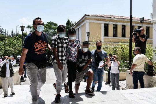 Ποινική δίωξη στους τρεις συλληφθέντες για βιασμό εγκύου με νοητική στέρηση
