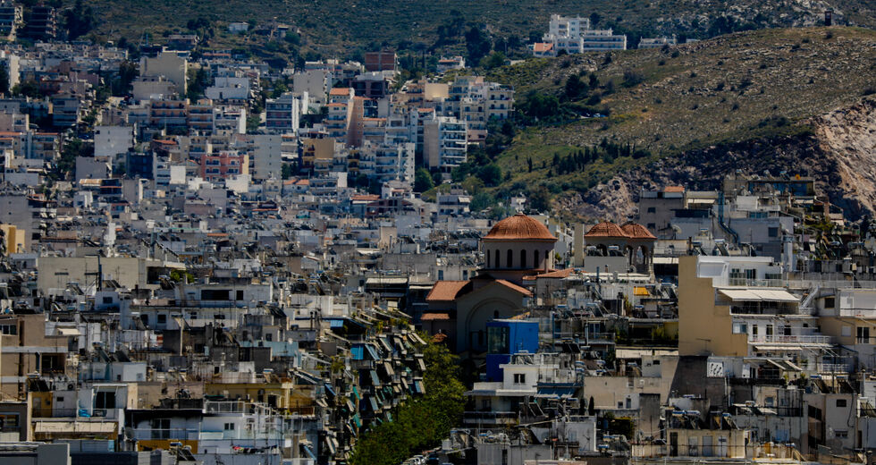 «Κεραμίδα» οι νέες αντικειμενικές τιμές