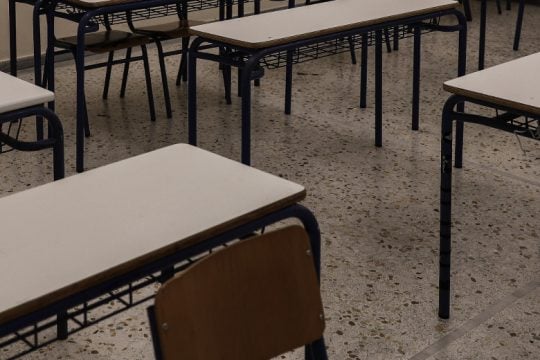 Δ. Αθηναίων: σιγή για τα χαμένα λεφτά από τη Σχολική Επιτροπή