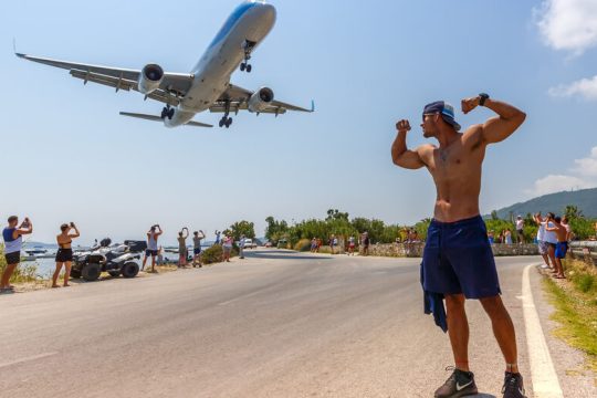 Η TUI «καίει» τις προσδοκίες