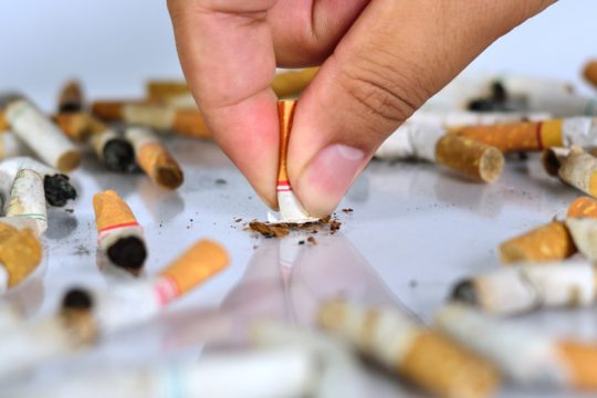 Ισχυρή η κουλτούρα καπνίσματος στην Ελλάδα, αυξάνεται η διάθεση για κόψιμο