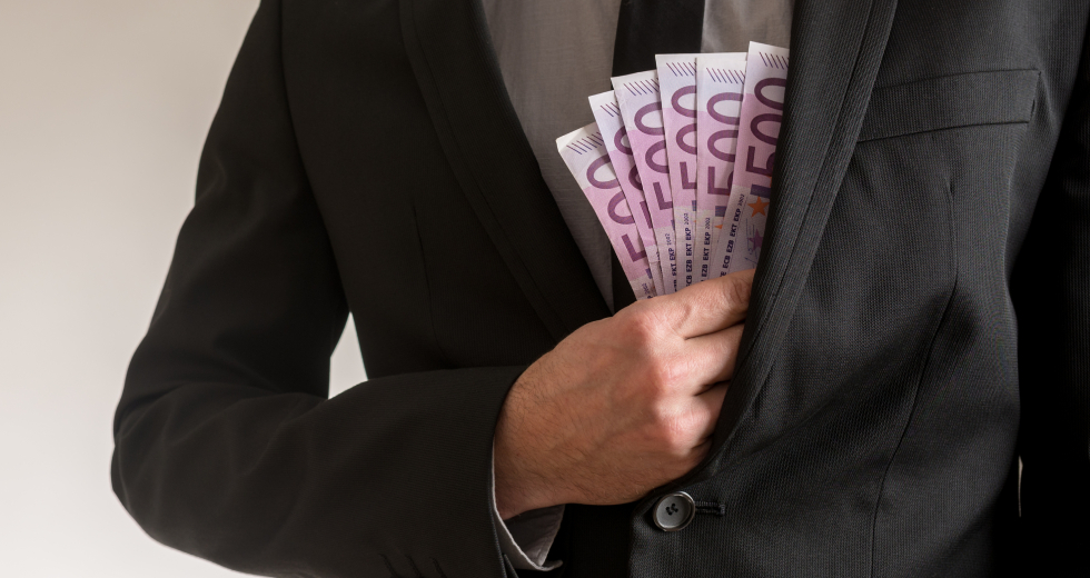 Από τα Luxleaks στα… Luxletters!