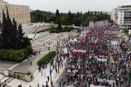 Ποιο συνδικαλιστικό κίνημα μπορεί να αντιμετωπίσει την κυβερνητική επίθεση