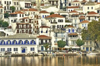 Σκόπελος: Δέκα πράγματα που επιβάλλεται να κάνετε στο νησί των Σποράδων