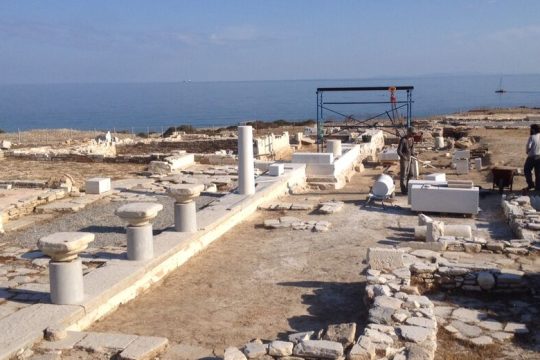 Κυριάκος – Μαρέβα γευμάτισαν με παρέα σε κηρυγμένο αρχαιολογικό χώρο