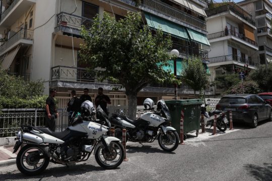 Πυρά ΣΥΡΙΖΑ και ΚΙΝ.ΑΛΛ. για τη νέα γυναικοκτονία